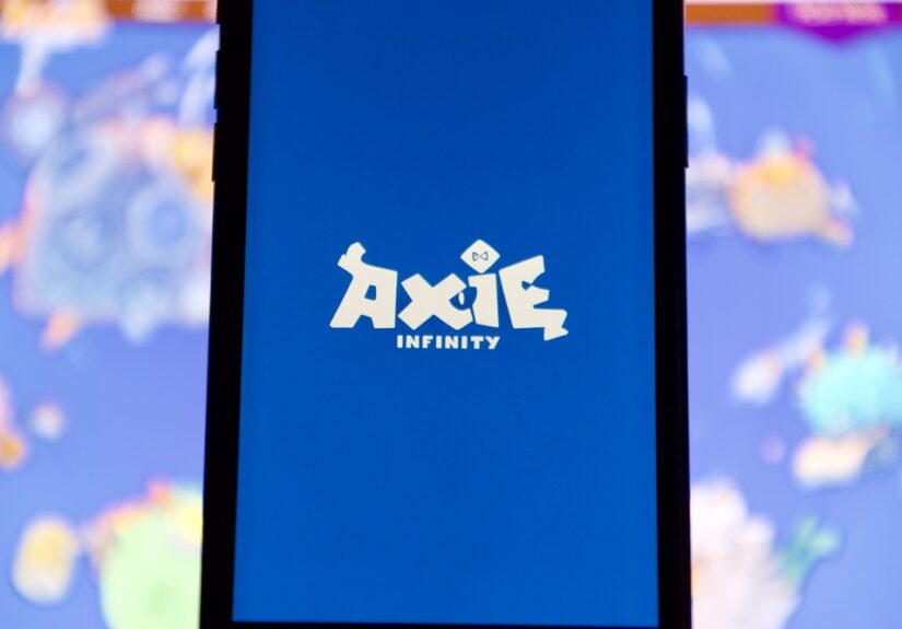 Axie Infinity (AXS): Bulls Should Step Up to Prevent 30% Drop